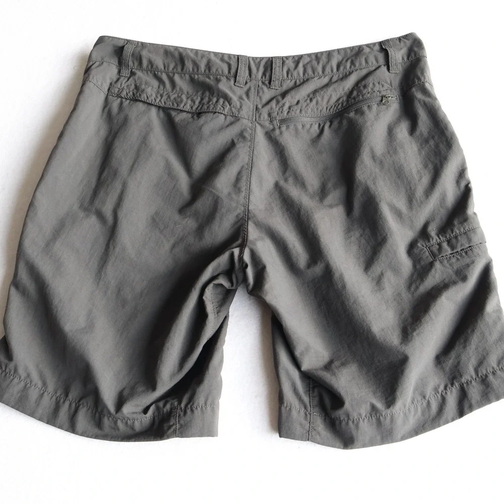 The North Face Men's Grey Cargo Shorts Size 34 Regular Fit Outdoor Hiking